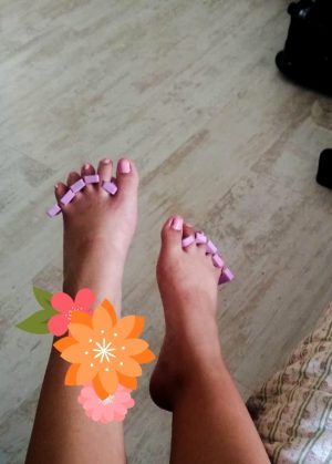 Sexy feet getting love